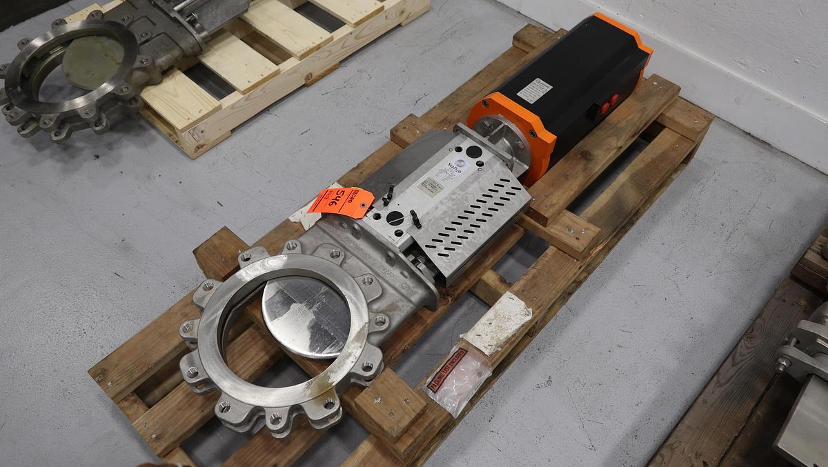 Unused Stafsjo 10" Air Operated Knife Gate Valve #47275