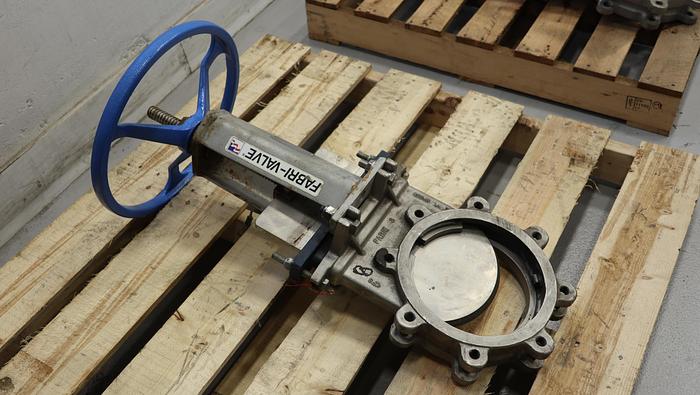 Used Fabri-Valve 8" Hand Operated Knife Gate Valve #45322