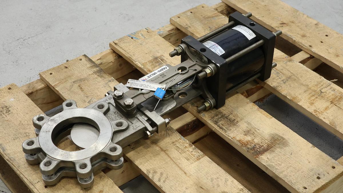 Unused Fabri-Valve 4" Air Operated Knife Gate Valve #47169