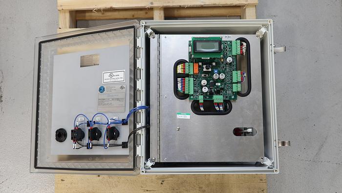 Unused Kadant KSD012929 EMO III Single Station Control Panel #46051