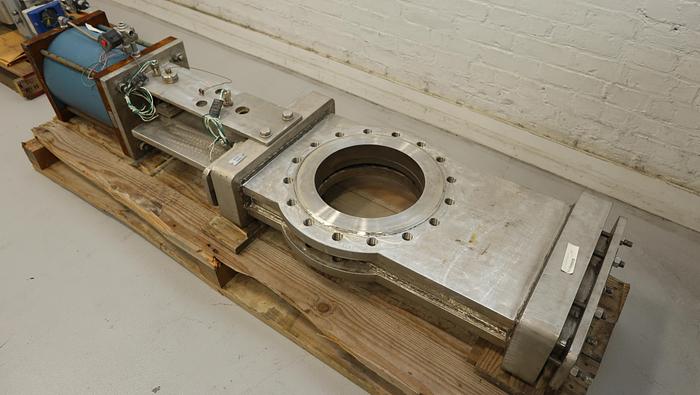 Unused Dezurik 12" Air Operated Thru-Gate Valve #46528