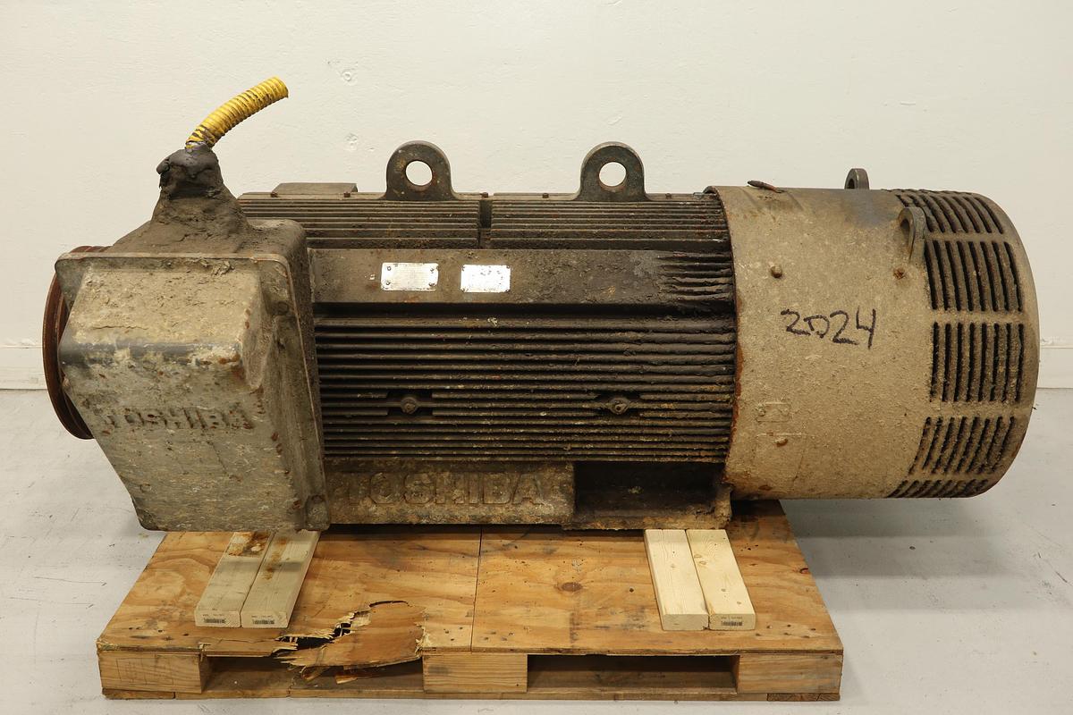 Used Toshiba 6DG350L134693 A/C Motor #47556