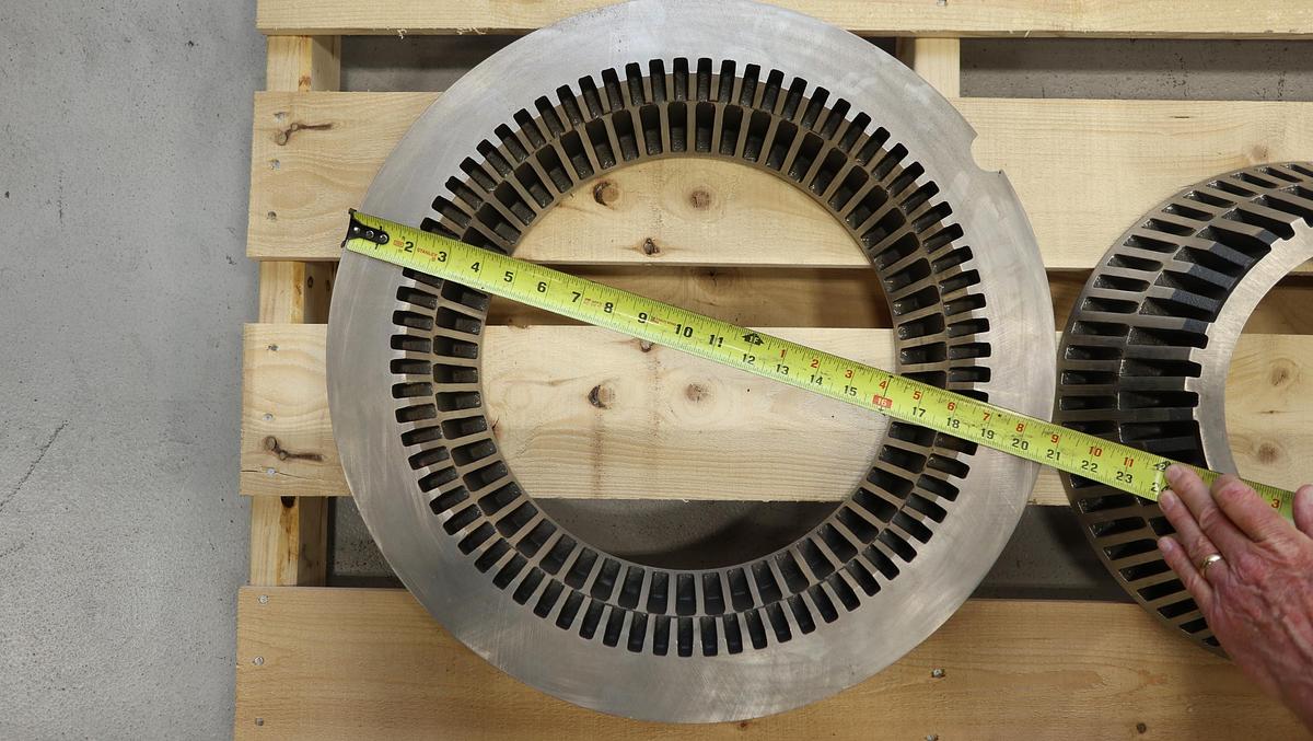 Unused Black Clawson Model 200 Hydraflaker 16/17" Outer & Inner Tackle #46961