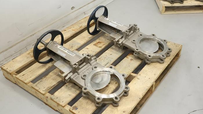 Used Fabri-Valve 8" Hand Operated Knife Gate Valve #46316