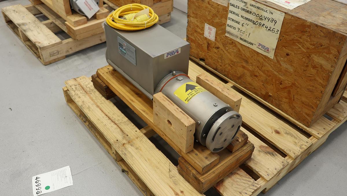 Used CVN Vooner General Morgan (SRA 2000) Shower Oscillator #46998