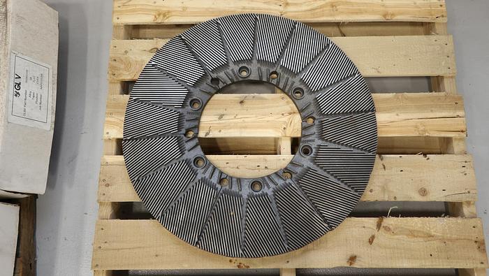 Unused GL&V DD4000 30" Refiner Plates #45135