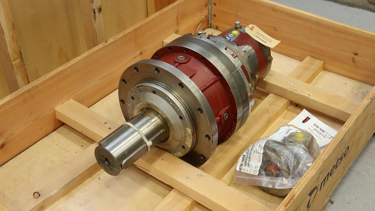 Unused Metso/Reggiana Riduttori RR 1010D MC Hydraulic Motor #47049