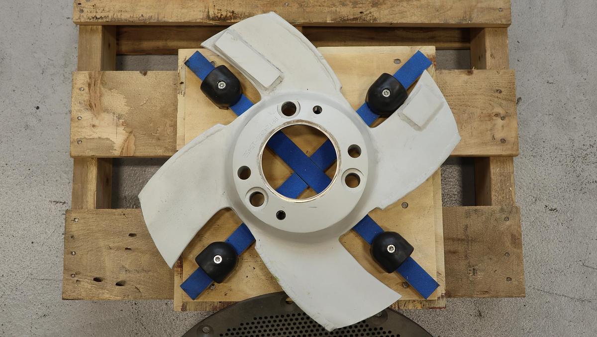 Unused Kadant/Black Clawson 40-18 Float Purger, Rotating Assembly, Extraction Plate, Rotor, & Hub #47039