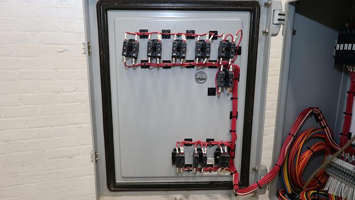 Unused Kadant AES ERGO-6/7 Five-Bank Canister Filter System #46287