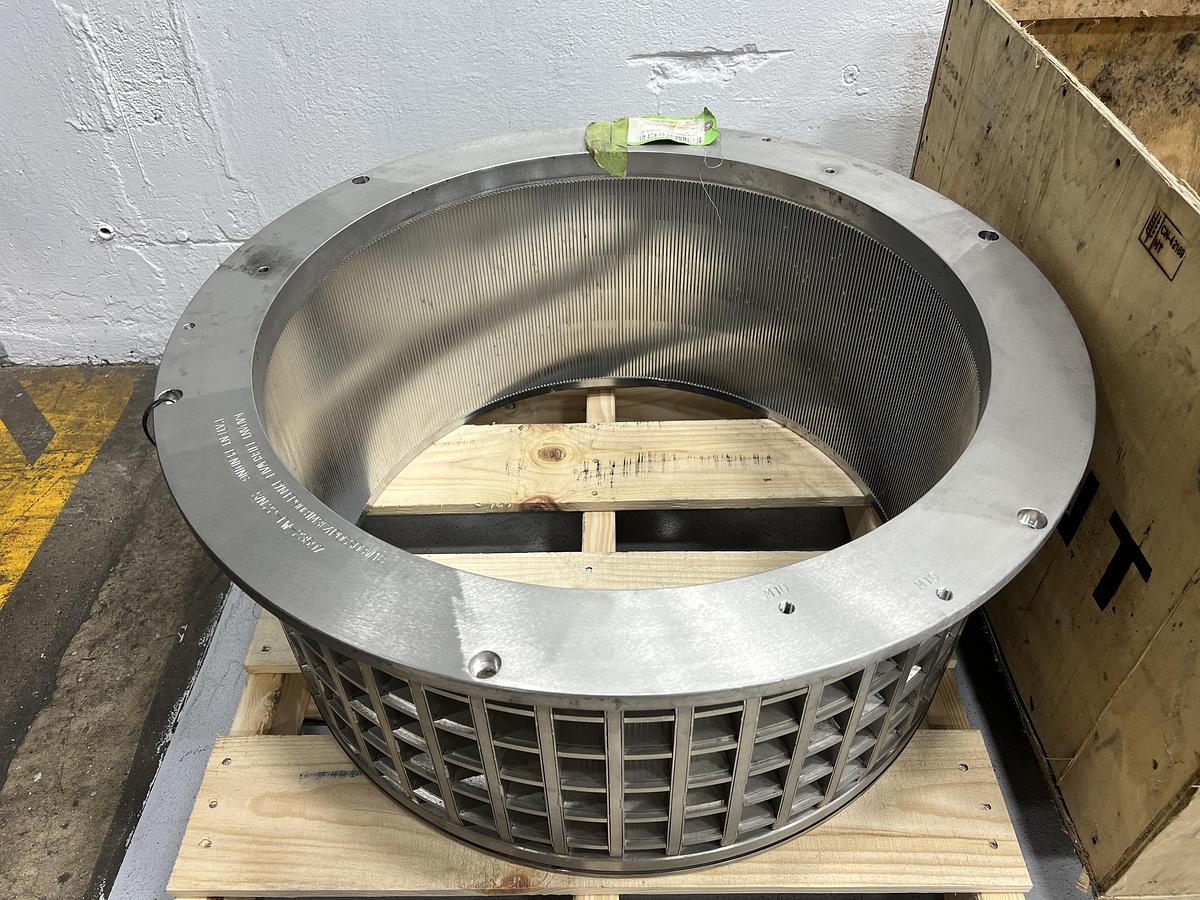Unused Kadant Fiberwall UV100 Pressure Screen Basket  #47283