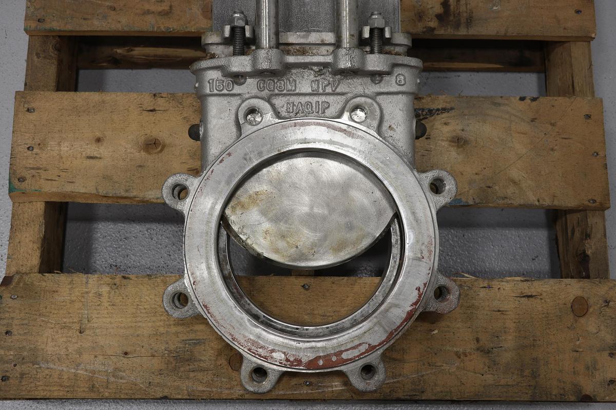 Used North Port Valve 8" Hand Operated Knife Gate Valve #47725
