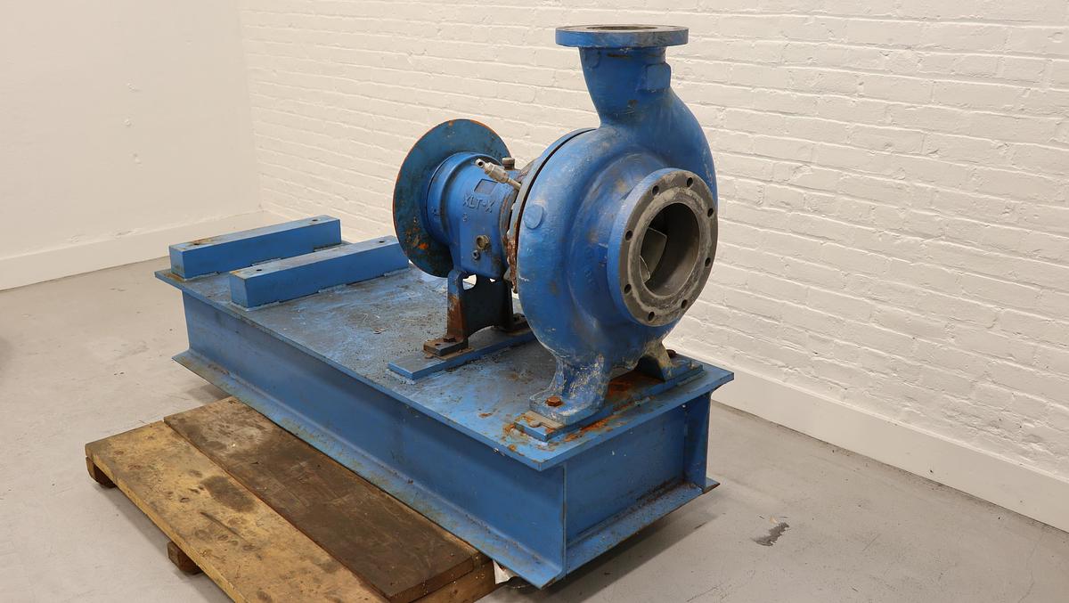 Used Goulds 3196 XLT-X 6x8x15 Pump With Base #47021