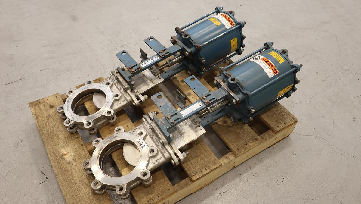 Used Dezurik 6" Air Operated Knife Gate Valve #46960