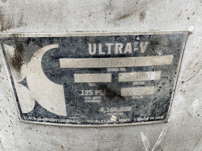 Used BLACK CLAWSON UV300