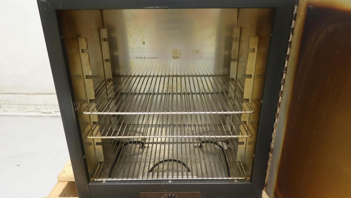 Used Lab-Line Instruments Inc. 3511 Lab Oven #46700