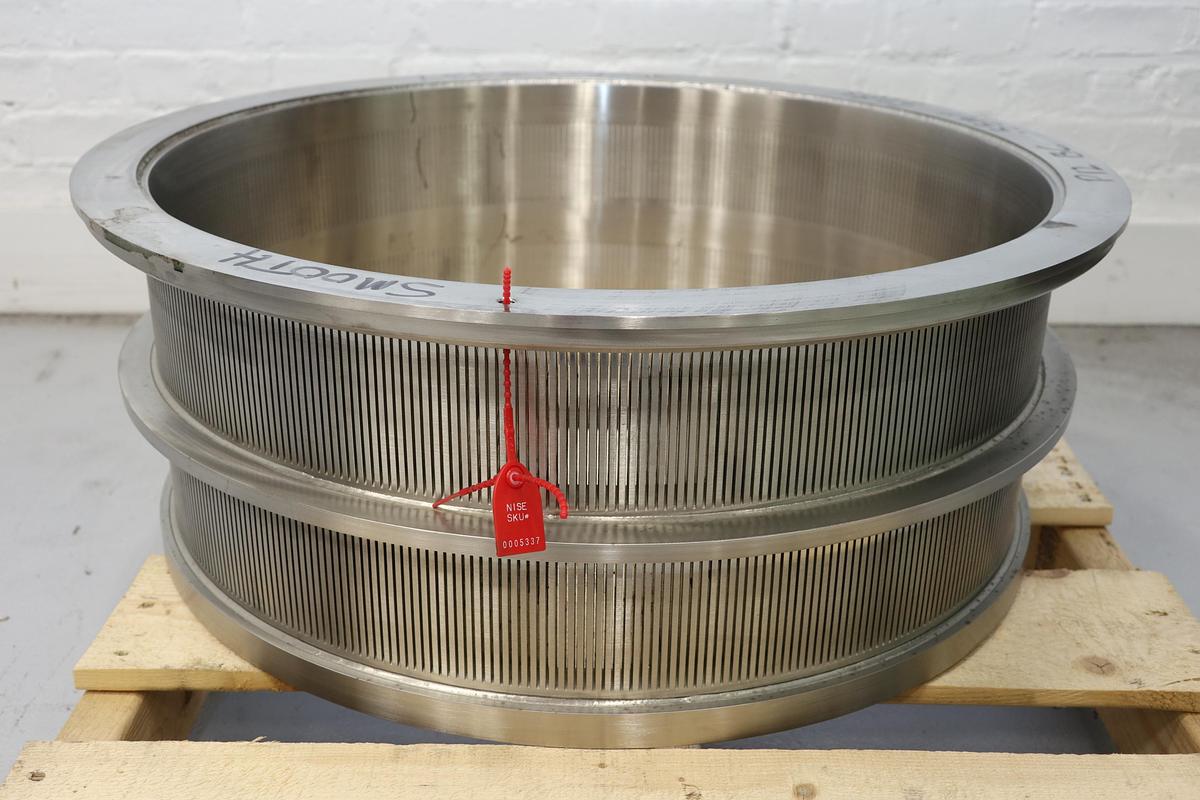 Used Kadant/Black Clawson P12 Pressure Screen Basket #47541