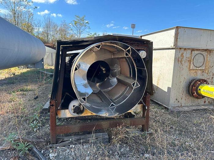 Used FKC SHX-1000 Dewatering Screw Press #32473