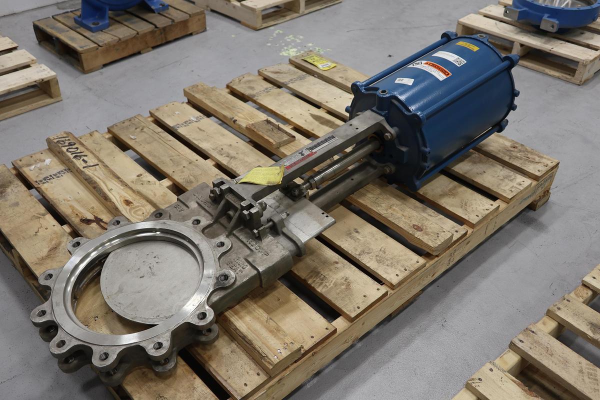Unused Dezurik 12" Air Operated Knife Gate Valve #47327