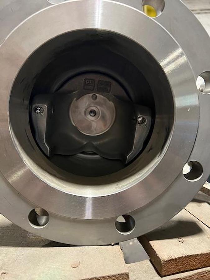 Refurbished Neles 6" Vee Ball Valve #44617