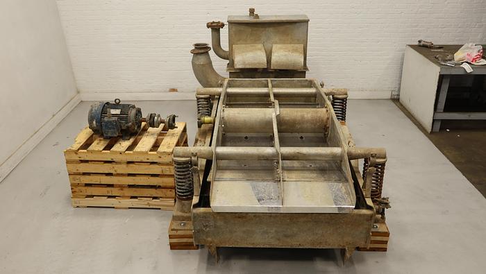Used Voith 1000K Vibrating Screen #44872