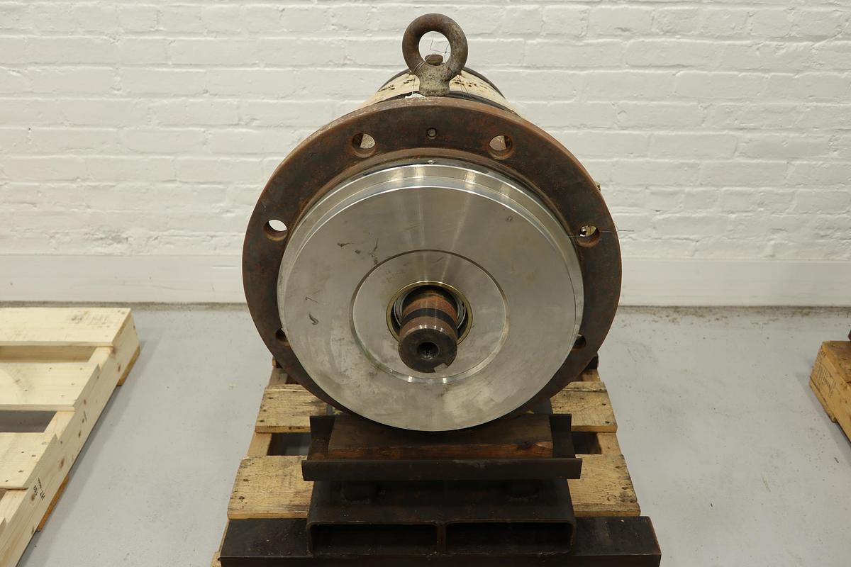 Used Power Dynamics 8175 M 14" Pump Power End #47399