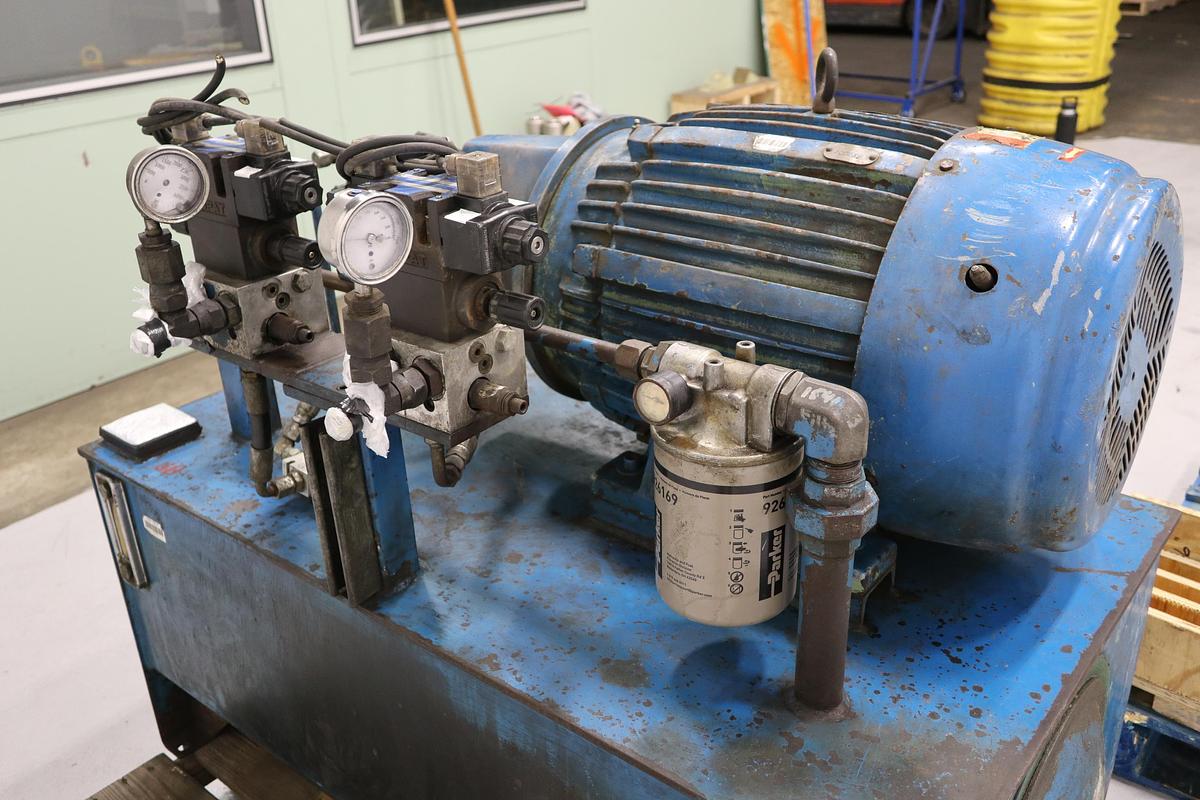 Used Brinkley 108" Wide x 65" Diameter Roll Splitter #47628