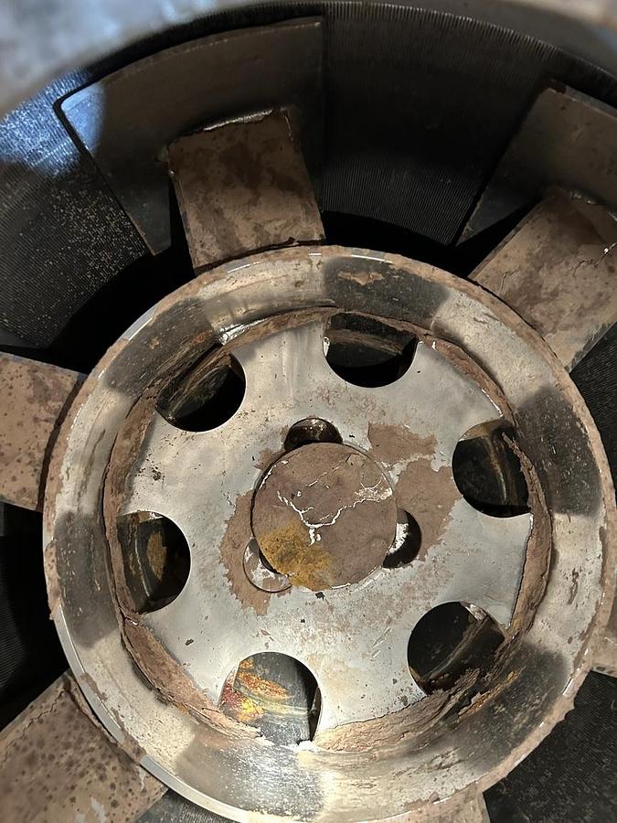 Used Sunds Defibrator T9 Pressure Screen #47141