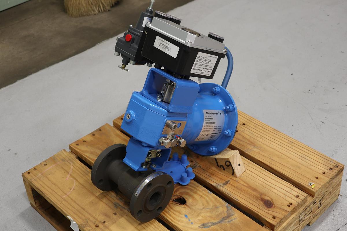 Unused Neles Jamesbury 11/27150C312271XTZ448 1.5" Air Operated Ball Valve #47645