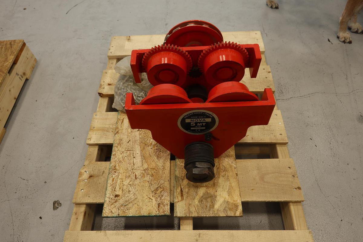 Used Vulcan 5 MT Hoist Trolley #47551