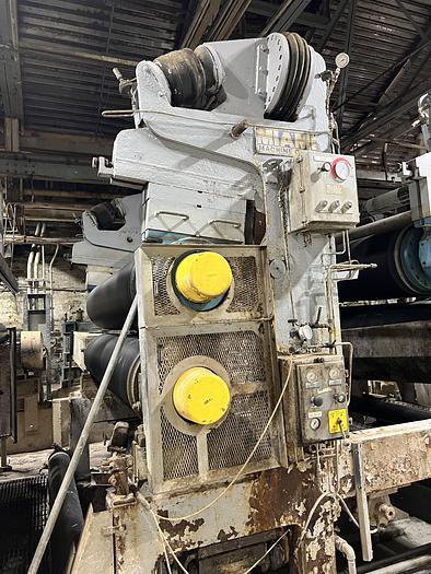 Used Miami Machine 100" Face Press Section With 4 Presses #44966