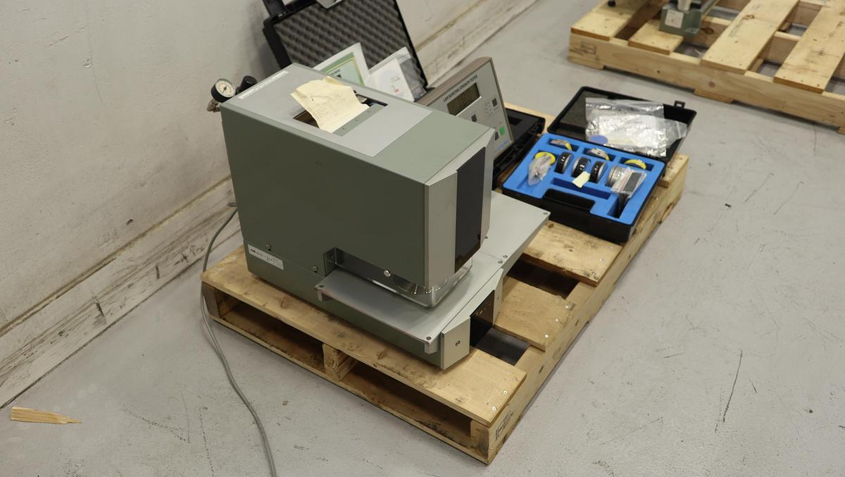 Used L&W Burst Tester #45363