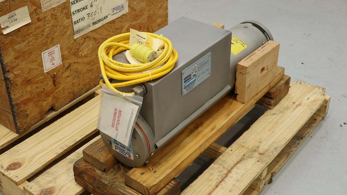 Used CVN Vooner General Morgan (SRA 2000) Shower Oscillator #46998