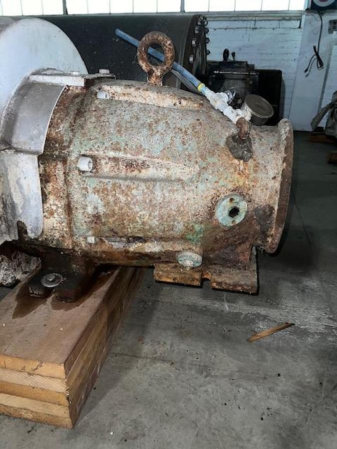 Used Manchester Suction Couch #32565