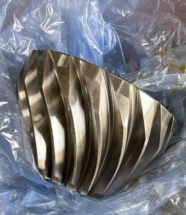 Unused New Black Clawson No. 3 Pulper Drive Klingenberg "hard cut" Hypoid Bevel Gear Set, 4.37/1 Ratio #47754