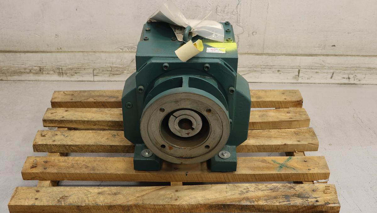 Unused Quantis HB1082CN250TC Gear Drive #46638