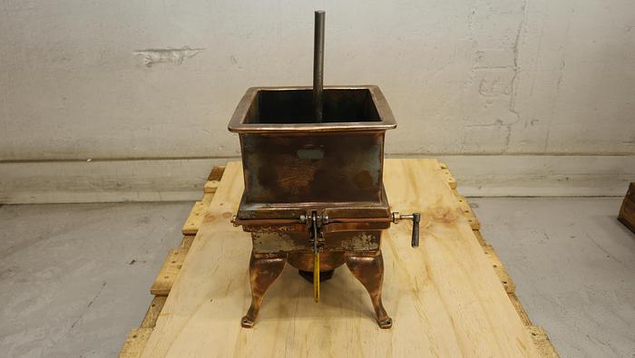 Used 8x8" Hand Sheet Mold #45464