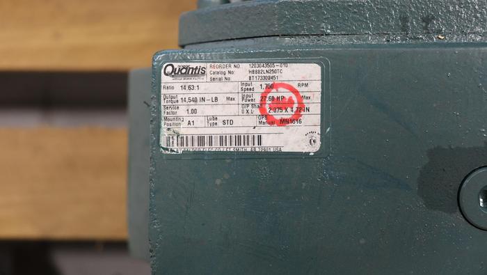 Unused Quantis HB882LN250TC Gear Drive #45452