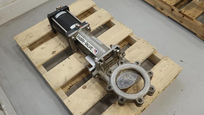 Used Fabri-Valve 6” Air Operated Knife Gate Valve #45102