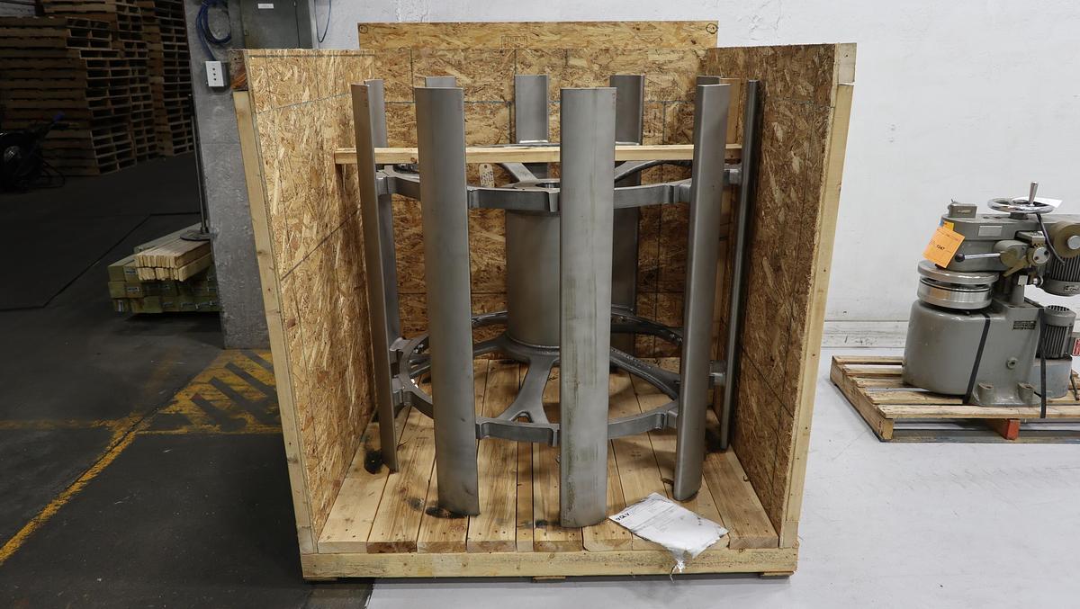 Unused GL&V M-50 Horizontal Pressure Screen 10-Foil Rotor #46784