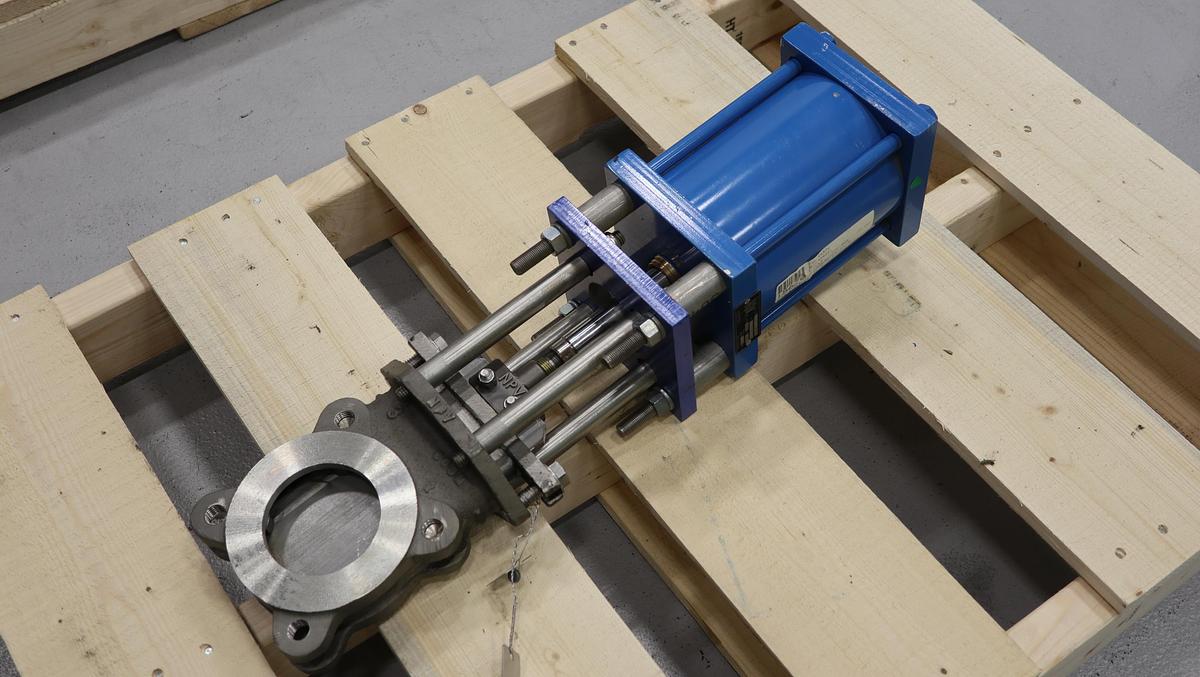 Unused North Port Valves 3" Air Operated Knife Gate Valve #47268