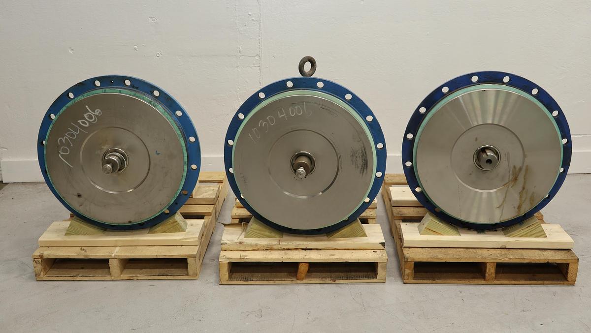 Used Goulds 3175 M Power End With 22" Stainless Steel Stuffing Box #46916