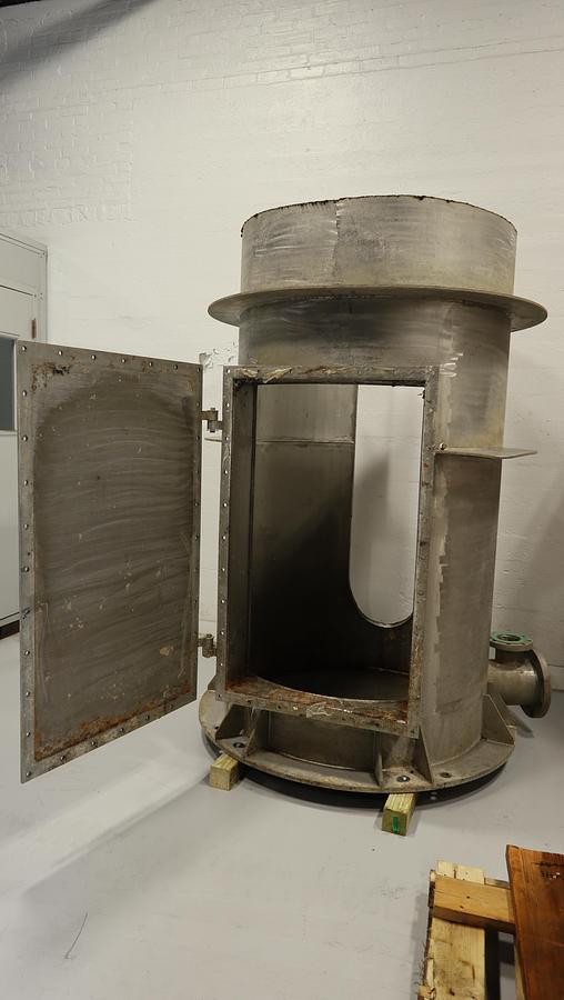 Used Andritz Saturn Monorail Hydraulic Grapple Hoist with SS Trash Tower #46206