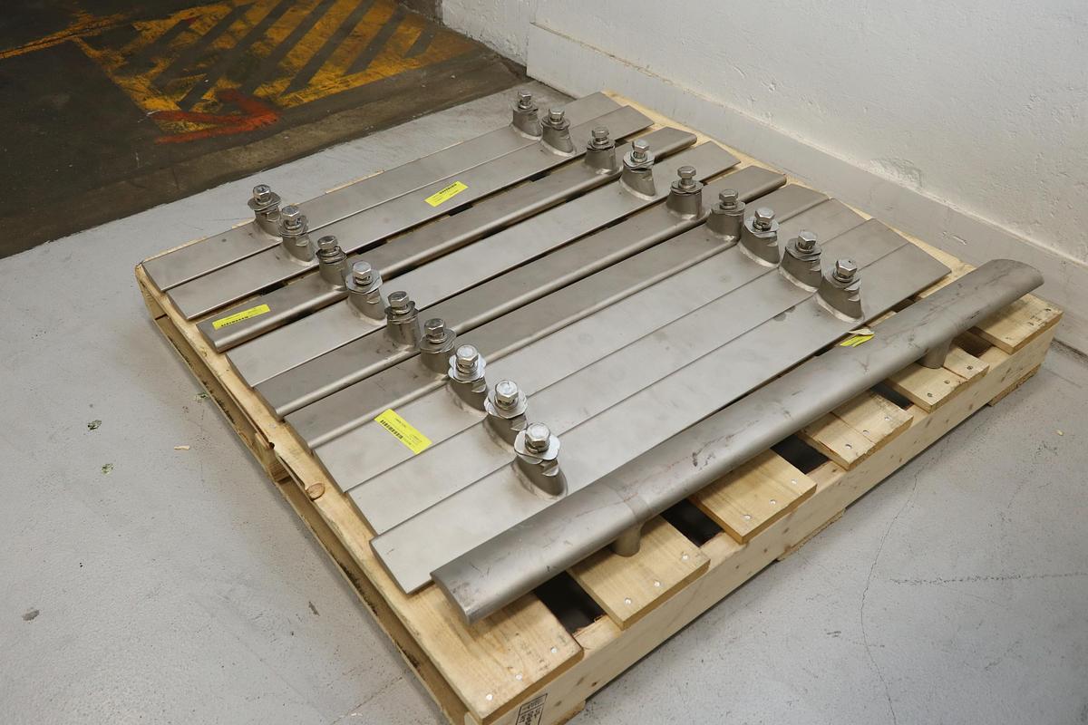 Unused Beloit M44 Pressure Screen Rotor Foils #47436