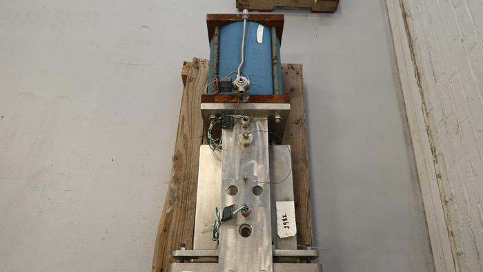 Unused Dezurik 12" Air Operated Thru-Gate Valve #46528