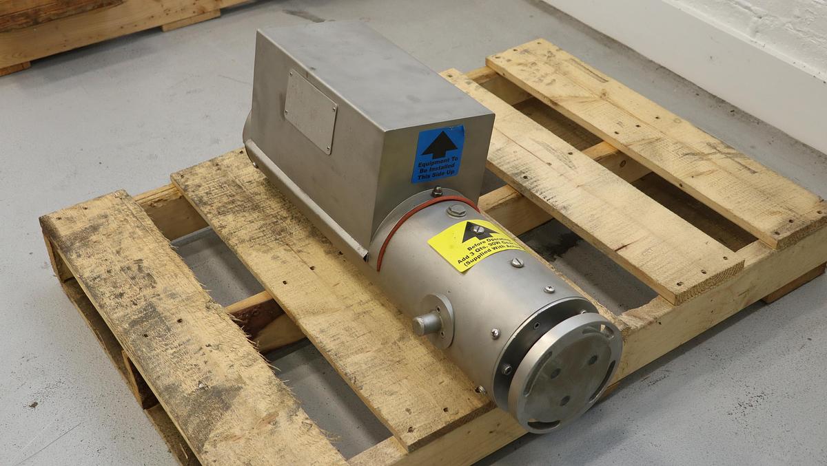 Used CVN Vooner General Morgan (SRA 2000) Shower Oscillator #47000