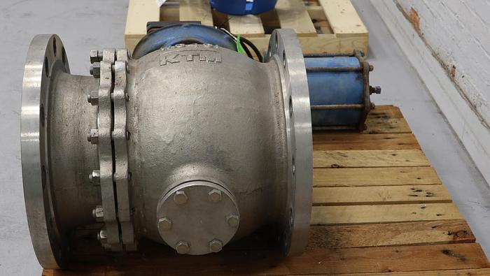 Used Dezurik 14" Air Operated V-Ball Valve #45973