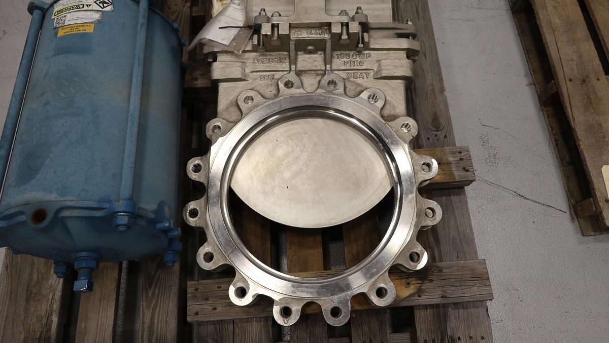Unused Dezurik 16" Air Operated Knife Gate Valve #47277
