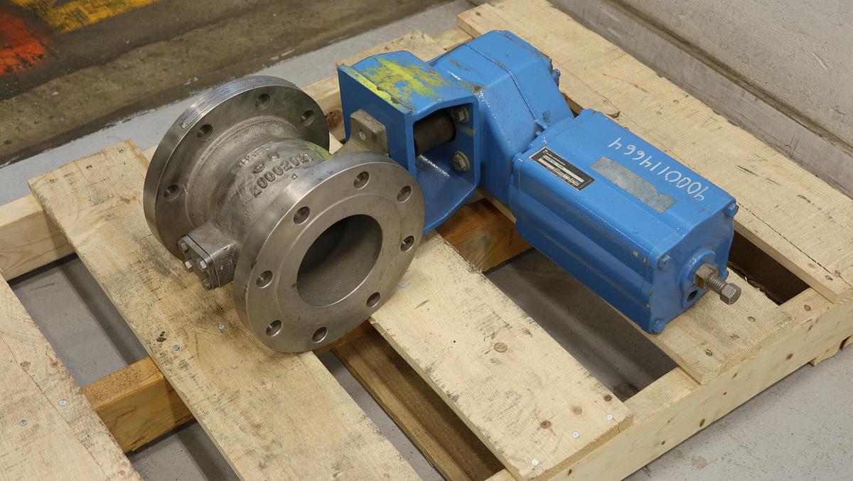 Refurbished Neles Controls Q-R21CA04ACJD 4" Vee Ball Valve #46653