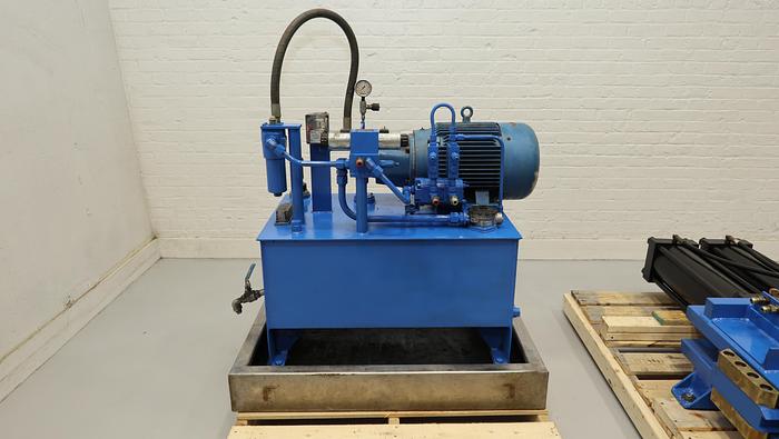 Used Tail Cutter with Hydraulic Unit #44862