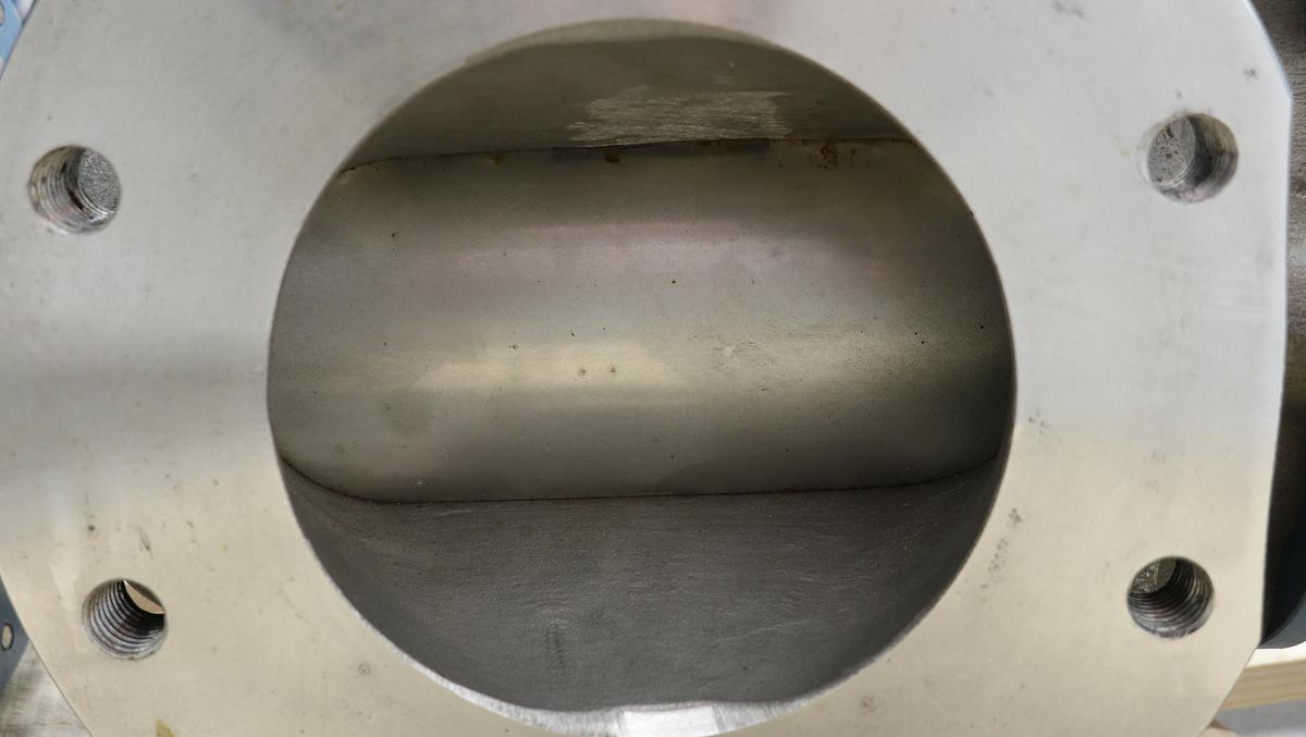 Used Dezurik 6" Electronic Basis Weight Valve #47118